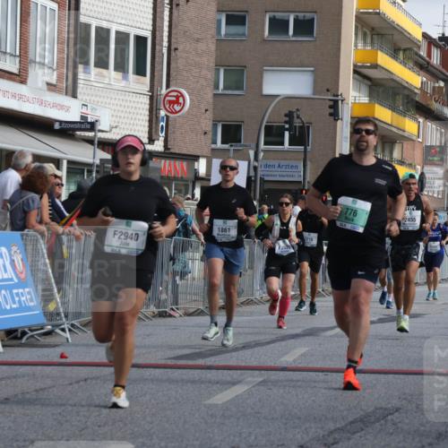 15.09.2024 - PSD Bank Halbmarathon Michael Strokosch http://msf.ph/oto/7071882 15.09.2024 12:10:55 Ziel 776, 1861, 1999, 2107, 2218, 2268, 2455, 2940, 3520 meine-sportfotos.de