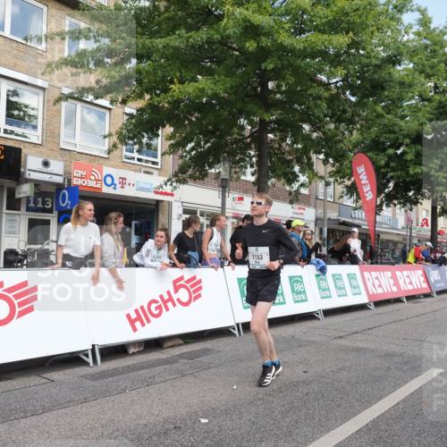 15.09.2024 - PSD Bank Halbmarathon Miley Keyser http://msf.ph/oto/7071885 15.09.2024 12:25:44 Ziel 1153, 1841, 2250, 2386, 2442, 3283 meine-sportfotos.de