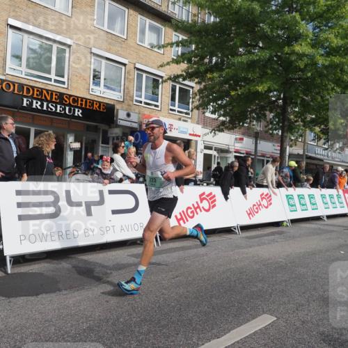15.09.2024 - PSD Bank Halbmarathon Miley Keyser http://msf.ph/oto/7071896 15.09.2024 11:25:59 Ziel 670, 671, 723, 1025 meine-sportfotos.de