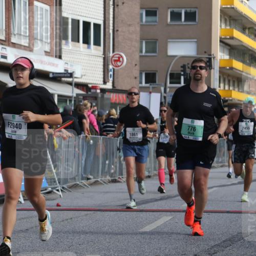 15.09.2024 - PSD Bank Halbmarathon Michael Strokosch http://msf.ph/oto/7071906 15.09.2024 12:10:56 Ziel 776, 1861, 1999, 2107, 2218, 2268, 2455, 2940, 3520 meine-sportfotos.de