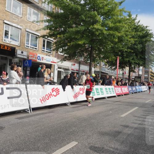 15.09.2024 - PSD Bank Halbmarathon Miley Keyser http://msf.ph/oto/7071911 15.09.2024 11:26:01 Ziel 670, 671, 723, 1025 meine-sportfotos.de