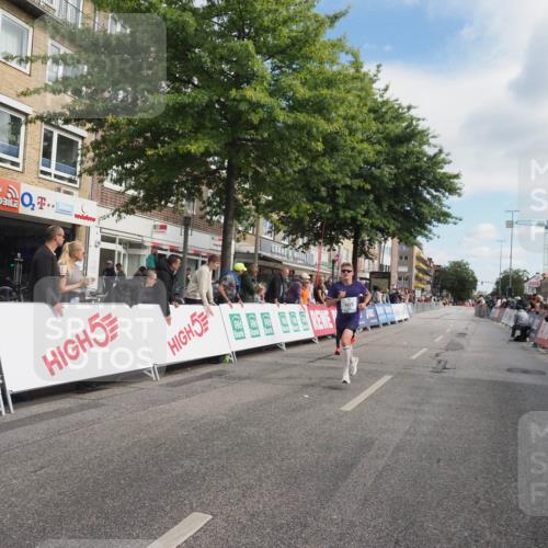 15.09.2024 - PSD Bank Halbmarathon Miley Keyser http://msf.ph/oto/7071942 15.09.2024 11:26:04 Ziel 670, 671, 723, 1025 meine-sportfotos.de