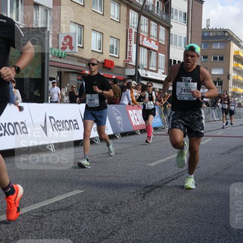 15.09.2024 - PSD Bank Halbmarathon Michael Strokosch http://msf.ph/oto/7071961 15.09.2024 12:11:00 Ziel 776, 1861, 1999, 2218, 2268, 2455, 2519, 2940, 2941, 3520 meine-sportfotos.de