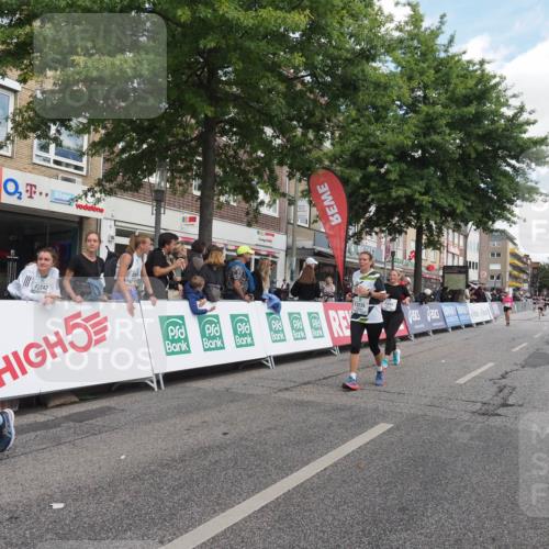 15.09.2024 - PSD Bank Halbmarathon Miley Keyser http://msf.ph/oto/7071967 15.09.2024 12:26:04 Ziel 3226, 3239, 3281, 3286, 3413 meine-sportfotos.de