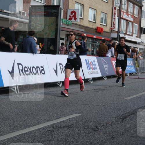 15.09.2024 - PSD Bank Halbmarathon Michael Strokosch http://msf.ph/oto/7071983 15.09.2024 12:11:01 Ziel 776, 1861, 1999, 2218, 2268, 2455, 2519, 2940, 2941, 3520 meine-sportfotos.de