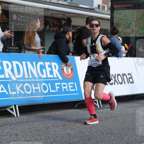 15.09.2024 - PSD Bank Halbmarathon Michael Strokosch http://msf.ph/oto/7071996 15.09.2024 12:11:02 Ziel 776, 1861, 2218, 2268, 2455, 2519, 2940, 2941, 3520 meine-sportfotos.de