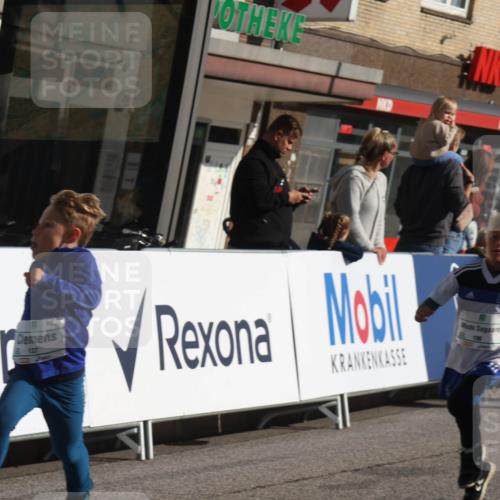 15.09.2024 - PSD Bank Halbmarathon Michael Strokosch http://msf.ph/oto/7071998 15.09.2024 10:28:57 Ziel 106, 107, 130, 137, 140, 154, 170, 179, 189, 222, 231, 288, 292 meine-sportfotos.de