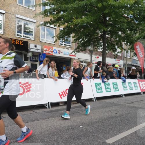 15.09.2024 - PSD Bank Halbmarathon Miley Keyser http://msf.ph/oto/7072000 15.09.2024 12:26:06 Ziel 3156, 3157, 3226, 3239, 3281, 3286, 3413 meine-sportfotos.de