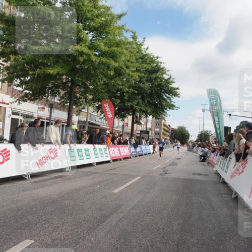 15.09.2024 - PSD Bank Halbmarathon Miley Keyser http://msf.ph/oto/7072007 15.09.2024 11:26:22 Ziel 884, 1036, 1064, 1119 meine-sportfotos.de