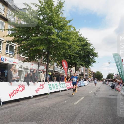 15.09.2024 - PSD Bank Halbmarathon Miley Keyser http://msf.ph/oto/7072033 15.09.2024 11:26:24 Ziel 884, 1036, 1064, 1119 meine-sportfotos.de