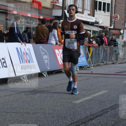 15.09.2024 - PSD Bank Halbmarathon Michael Strokosch http://msf.ph/oto/7072044 15.09.2024 12:11:06 Ziel 776, 1861, 2218, 2455, 2519, 2940, 2941, 3520, 3530 meine-sportfotos.de