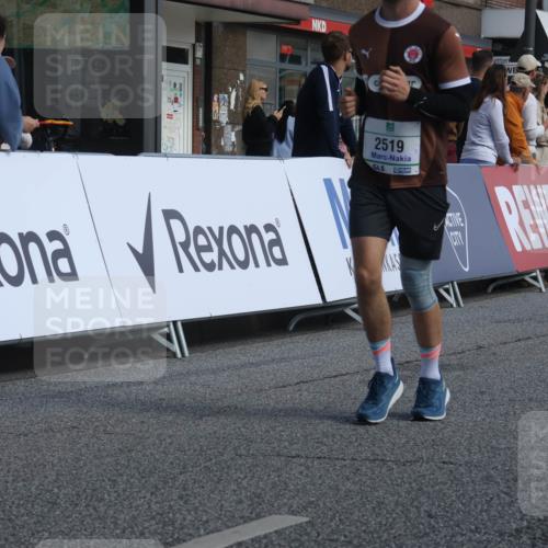 15.09.2024 - PSD Bank Halbmarathon Michael Strokosch http://msf.ph/oto/7072057 15.09.2024 12:11:07 Ziel 776, 1861, 2218, 2455, 2519, 2940, 2941, 3520, 3530 meine-sportfotos.de