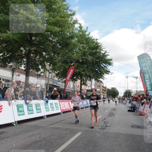 15.09.2024 - PSD Bank Halbmarathon Miley Keyser http://msf.ph/oto/7072076 15.09.2024 12:26:14 Ziel 2183, 2186, 3086, 3156, 3157, 3226, 3239, 3281, 3342, 3413 meine-sportfotos.de