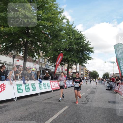 15.09.2024 - PSD Bank Halbmarathon Miley Keyser http://msf.ph/oto/7072080 15.09.2024 12:26:15 Ziel 2183, 2186, 3086, 3156, 3157, 3226, 3281, 3342, 3413 meine-sportfotos.de