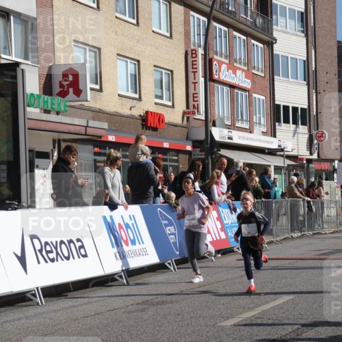 15.09.2024 - PSD Bank Halbmarathon Michael Strokosch http://msf.ph/oto/7072098 15.09.2024 10:29:06 Ziel 5, 12, 47, 70, 106, 107, 137, 150, 154, 170, 179, 180, 189, 222, 231, 244, 271, 288, 292, 297 meine-sportfotos.de