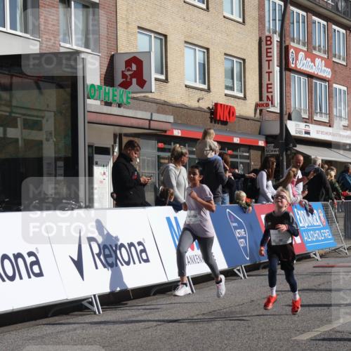 15.09.2024 - PSD Bank Halbmarathon Michael Strokosch http://msf.ph/oto/7072106 15.09.2024 10:29:06 Ziel 5, 12, 47, 70, 106, 107, 137, 150, 154, 170, 179, 180, 189, 222, 231, 244, 271, 288, 292, 297 meine-sportfotos.de