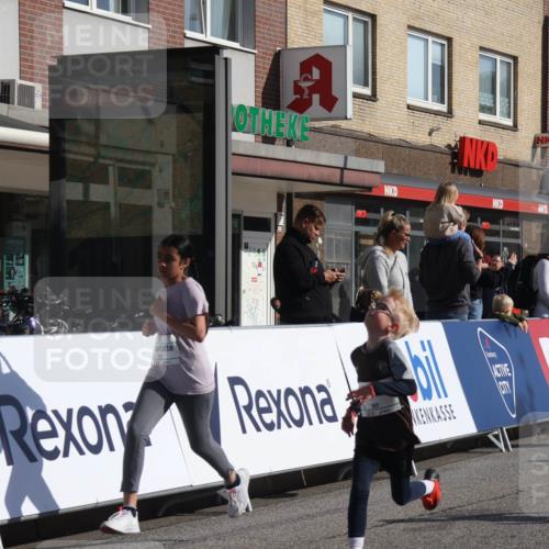 15.09.2024 - PSD Bank Halbmarathon Michael Strokosch http://msf.ph/oto/7072116 15.09.2024 10:29:07 Ziel 5, 12, 47, 70, 106, 107, 137, 150, 154, 170, 179, 180, 189, 231, 244, 255, 271, 288, 292, 297 meine-sportfotos.de