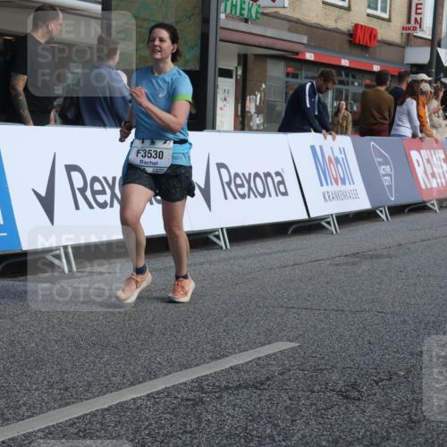 15.09.2024 - PSD Bank Halbmarathon Michael Strokosch http://msf.ph/oto/7072123 15.09.2024 12:11:12 Ziel 1242, 2218, 2519, 2540, 2888, 2941, 3520, 3530 meine-sportfotos.de