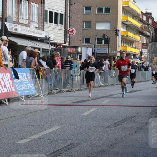 15.09.2024 - PSD Bank Halbmarathon Michael Strokosch http://msf.ph/oto/7072137 15.09.2024 12:11:15 Ziel 1242, 2519, 2540, 2888, 2941, 3530 meine-sportfotos.de