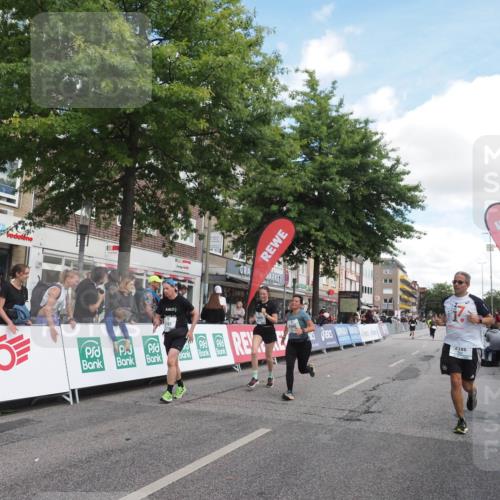 15.09.2024 - PSD Bank Halbmarathon Miley Keyser http://msf.ph/oto/7072160 15.09.2024 12:26:22 Ziel 2183, 2186, 3086, 3156, 3157, 3342, 3413, 3489 meine-sportfotos.de