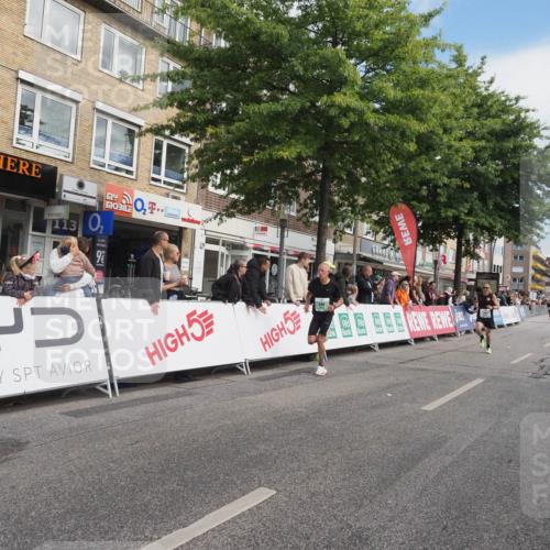 15.09.2024 - PSD Bank Halbmarathon Miley Keyser http://msf.ph/oto/7072199 15.09.2024 11:26:42 Ziel 688, 1087, 1263 meine-sportfotos.de