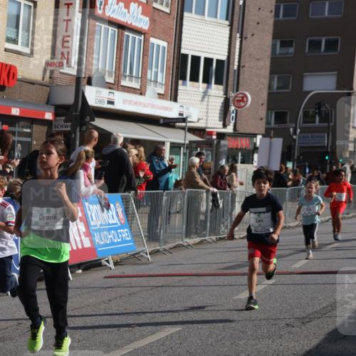 15.09.2024 - PSD Bank Halbmarathon Michael Strokosch http://msf.ph/oto/7072200 15.09.2024 10:29:12 Ziel 5, 12, 47, 70, 150, 154, 170, 180, 194, 244, 254, 255, 271, 288, 292, 297 meine-sportfotos.de