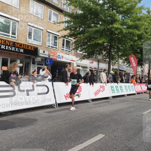 15.09.2024 - PSD Bank Halbmarathon Miley Keyser http://msf.ph/oto/7072220 15.09.2024 11:26:43 Ziel 688, 1087, 1263 meine-sportfotos.de