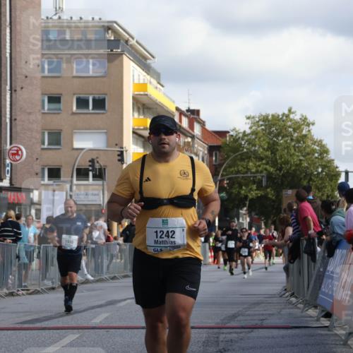15.09.2024 - PSD Bank Halbmarathon Michael Strokosch http://msf.ph/oto/7072237 15.09.2024 12:11:21 Ziel 1242, 1930, 2540, 2888, 3530 meine-sportfotos.de