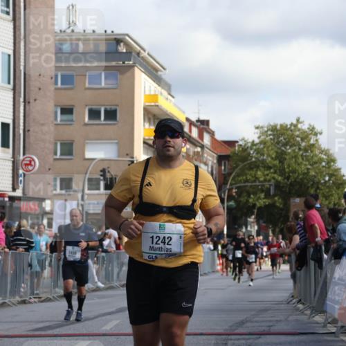 15.09.2024 - PSD Bank Halbmarathon Michael Strokosch http://msf.ph/oto/7072241 15.09.2024 12:11:21 Ziel 1242, 1930, 2540, 2888, 3530 meine-sportfotos.de