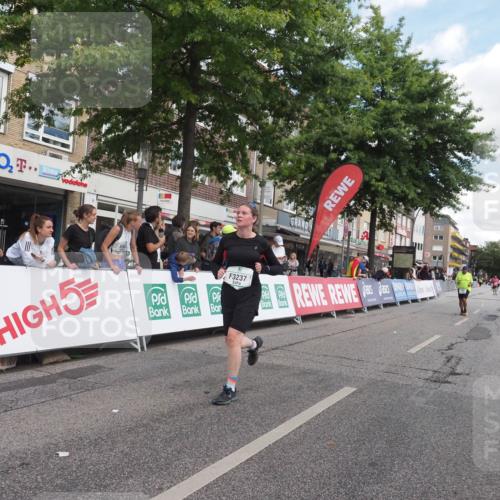 15.09.2024 - PSD Bank Halbmarathon Miley Keyser http://msf.ph/oto/7072247 15.09.2024 12:26:34 Ziel 2183, 2186, 2252, 3237, 3489 meine-sportfotos.de
