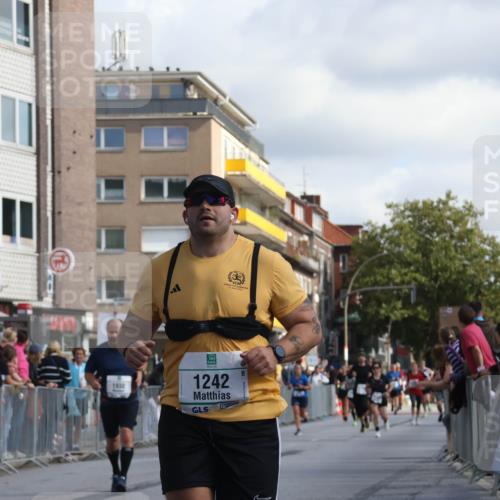 15.09.2024 - PSD Bank Halbmarathon Michael Strokosch http://msf.ph/oto/7072251 15.09.2024 12:11:21 Ziel 1242, 1930, 2540, 2888, 3530 meine-sportfotos.de