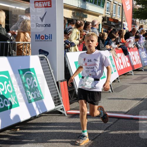 15.09.2024 - PSD Bank Halbmarathon Strokosch-Dieckow http://msf.ph/oto/7072253 15.09.2024 10:28:54 Ziel 26, 130, 162, 184, 192, 205, 235, 243, 273, 305 meine-sportfotos.de