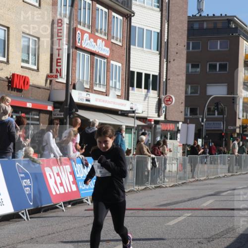 15.09.2024 - PSD Bank Halbmarathon Michael Strokosch http://msf.ph/oto/7072279 15.09.2024 10:29:19 Ziel 5, 12, 47, 70, 111, 150, 180, 194, 244, 254, 255, 271 meine-sportfotos.de