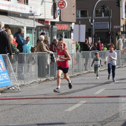 15.09.2024 - PSD Bank Halbmarathon Michael Strokosch http://msf.ph/oto/7072296 15.09.2024 10:29:25 Ziel 46, 70, 80, 85, 111, 120, 194, 254, 255 meine-sportfotos.de