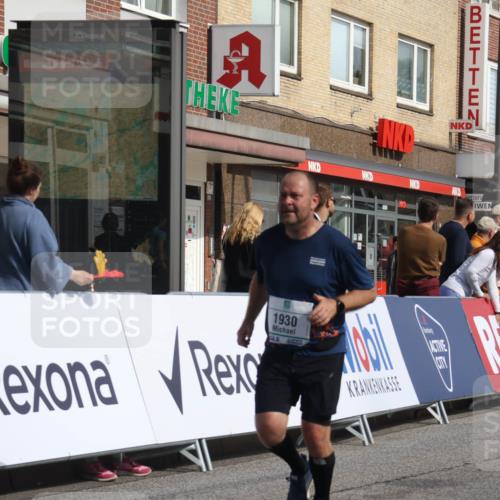 15.09.2024 - PSD Bank Halbmarathon Michael Strokosch http://msf.ph/oto/7072302 15.09.2024 12:11:25 Ziel 1242, 1930, 2005, 2193, 2220, 2540, 2888, 3209 meine-sportfotos.de