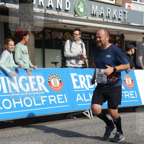 15.09.2024 - PSD Bank Halbmarathon Michael Strokosch http://msf.ph/oto/7072325 15.09.2024 12:11:27 Ziel 1242, 1930, 2005, 2193, 2220, 2540, 2888, 3209 meine-sportfotos.de