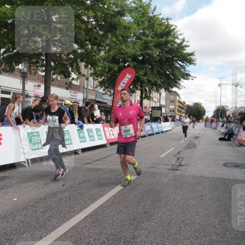 15.09.2024 - PSD Bank Halbmarathon Miley Keyser http://msf.ph/oto/7072342 15.09.2024 12:26:49 Ziel 2009, 2252, 3128, 3374 meine-sportfotos.de