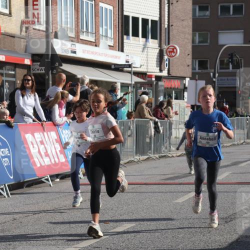 15.09.2024 - PSD Bank Halbmarathon Michael Strokosch http://msf.ph/oto/7072352 15.09.2024 10:29:29 Ziel 46, 60, 80, 85, 111, 112, 120, 194 meine-sportfotos.de