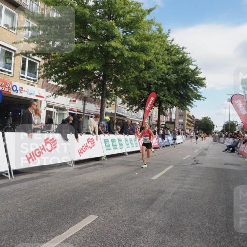 15.09.2024 - PSD Bank Halbmarathon Miley Keyser http://msf.ph/oto/7072354 15.09.2024 11:26:59 Ziel 436, 440, 689, 725, 728, 737, 885 meine-sportfotos.de