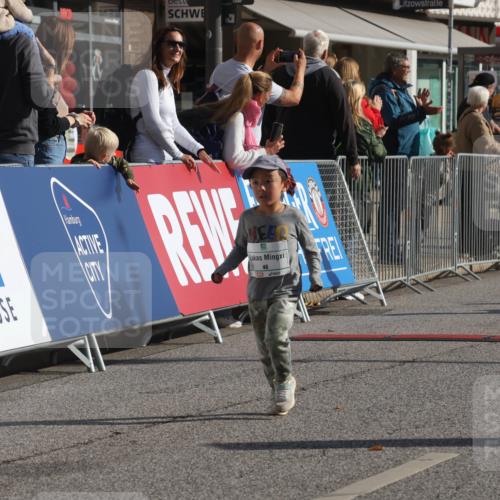 15.09.2024 - PSD Bank Halbmarathon Michael Strokosch http://msf.ph/oto/7072377 15.09.2024 10:29:32 Ziel 15, 46, 60, 74, 80, 85, 111, 112, 120, 164, 168 meine-sportfotos.de