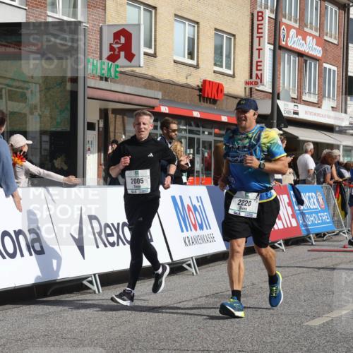 15.09.2024 - PSD Bank Halbmarathon Michael Strokosch http://msf.ph/oto/7072379 15.09.2024 12:11:31 Ziel 1242, 1634, 1930, 2005, 2031, 2187, 2193, 2220, 2226, 2782, 2884, 3209, 3223 meine-sportfotos.de