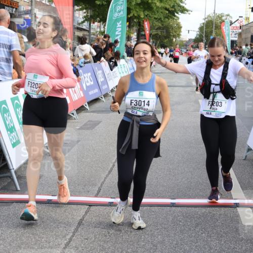 15.09.2024 - PSD Bank Halbmarathon Strokosch-Dieckow http://msf.ph/oto/7072385 15.09.2024 12:32:11 Ziel 2192, 2352, 2358, 2423, 3014, 3203, 3207, 3291, 3356, 3541 meine-sportfotos.de