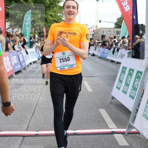 15.09.2024 - PSD Bank Halbmarathon Strokosch-Dieckow http://msf.ph/oto/7072394 15.09.2024 12:23:36 Ziel 803, 2078, 2307, 2400, 2550, 2933, 2999, 3243, 3320, 3370 meine-sportfotos.de