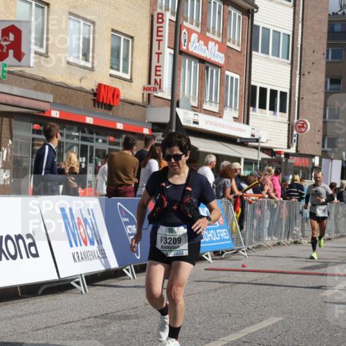 15.09.2024 - PSD Bank Halbmarathon Michael Strokosch http://msf.ph/oto/7072412 15.09.2024 12:11:32 Ziel 1634, 1930, 2005, 2031, 2187, 2193, 2220, 2226, 2782, 2884, 3209, 3223 meine-sportfotos.de