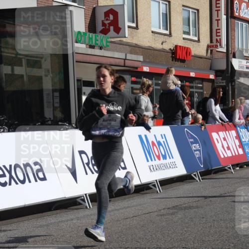 15.09.2024 - PSD Bank Halbmarathon Michael Strokosch http://msf.ph/oto/7072414 15.09.2024 10:29:35 Ziel 15, 46, 60, 74, 80, 85, 111, 112, 120, 164, 168, 185, 225, 246 meine-sportfotos.de