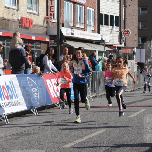 15.09.2024 - PSD Bank Halbmarathon Michael Strokosch http://msf.ph/oto/7072438 15.09.2024 10:29:38 Ziel 15, 46, 60, 74, 80, 85, 111, 112, 120, 164, 168, 171, 185, 225, 246 meine-sportfotos.de