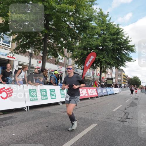 15.09.2024 - PSD Bank Halbmarathon Miley Keyser http://msf.ph/oto/7072439 15.09.2024 12:27:00 Ziel 2009, 2113, 3128, 3249, 3374, 3490 meine-sportfotos.de