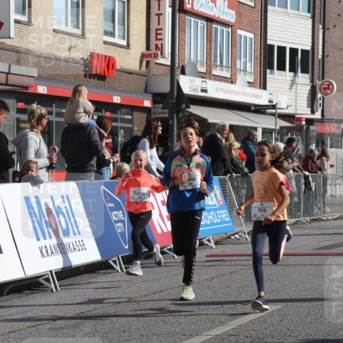 15.09.2024 - PSD Bank Halbmarathon Michael Strokosch http://msf.ph/oto/7072450 15.09.2024 10:29:38 Ziel 15, 46, 60, 74, 80, 85, 111, 112, 120, 164, 168, 171, 185, 225, 246 meine-sportfotos.de