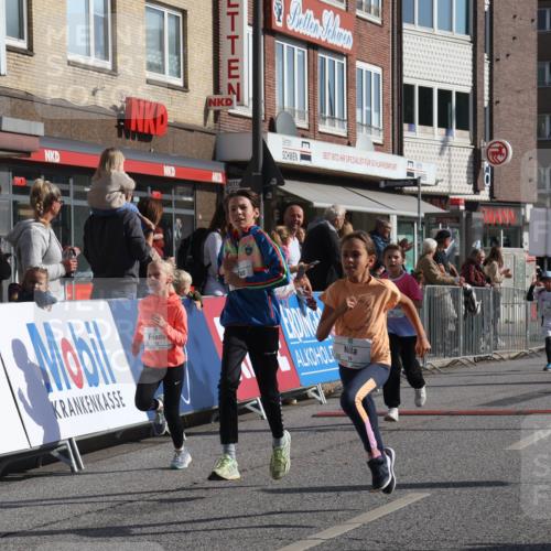 15.09.2024 - PSD Bank Halbmarathon Michael Strokosch http://msf.ph/oto/7072454 15.09.2024 10:29:39 Ziel 15, 46, 60, 74, 80, 85, 111, 112, 120, 164, 168, 171, 185, 225, 246 meine-sportfotos.de