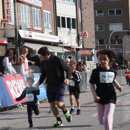 15.09.2024 - PSD Bank Halbmarathon Michael Strokosch http://msf.ph/oto/7072505 15.09.2024 10:29:43 Ziel 3, 15, 46, 60, 63, 74, 112, 164, 168, 171, 185, 218, 225, 246, 286 meine-sportfotos.de